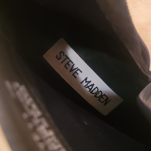 Steve Madden Zebra booties - Picture 2 of 12